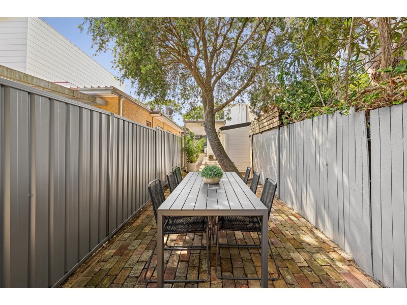 32 Newington Road, Marrickville NSW 2204