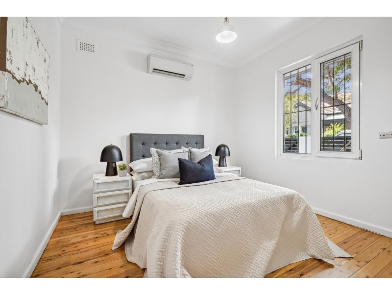 32 Newington Road, Marrickville NSW 2204
