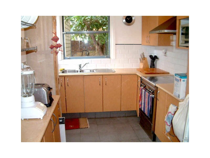 11 GROVE STREET, St Peters NSW 2044