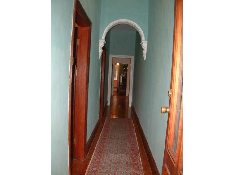 11 GROVE STREET, St Peters NSW 2044