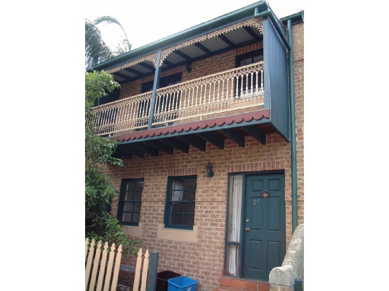 2F KNIGHT STREET, Erskineville NSW 2043