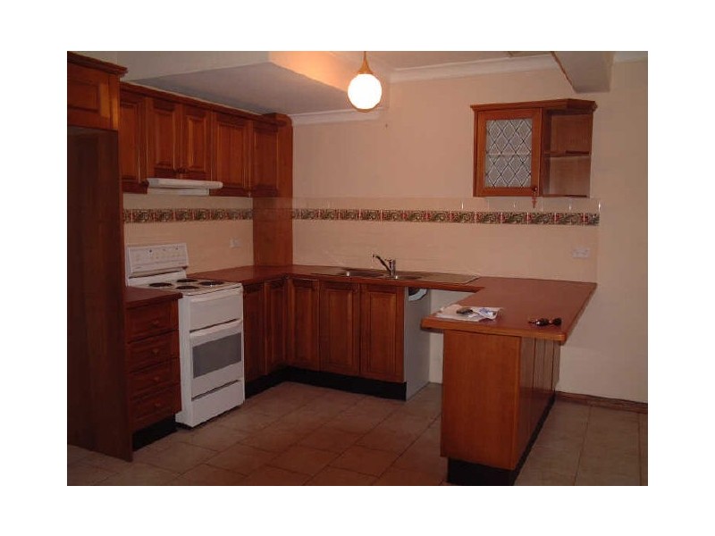 2F KNIGHT STREET, Erskineville NSW 2043