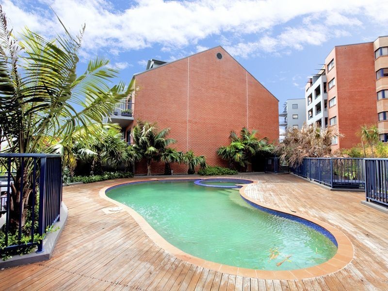 F401/13-19 Princes Highway, St Peters NSW 2044