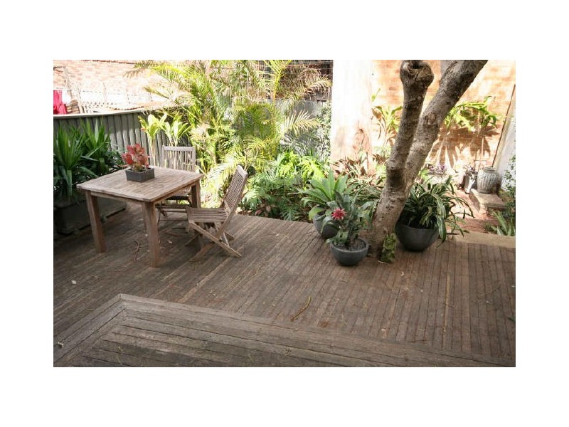 121 WILSON STREET, Newtown NSW 2042