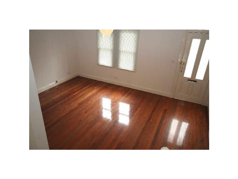 18 Angel Street, Newtown NSW 2042