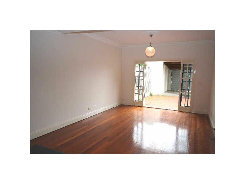 18 Angel Street, Newtown NSW 2042