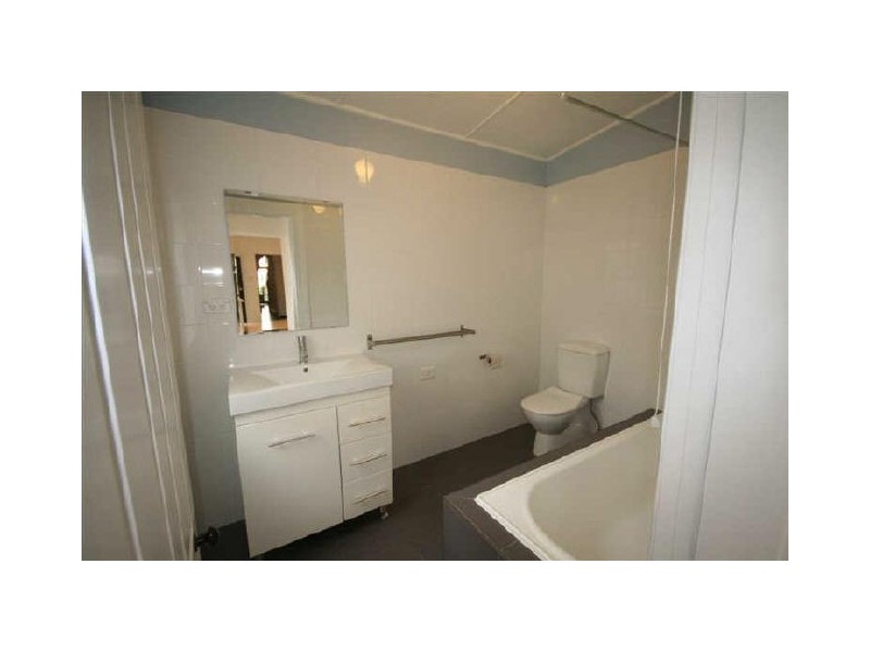 6 CHARLES STREET, Enmore NSW 2042