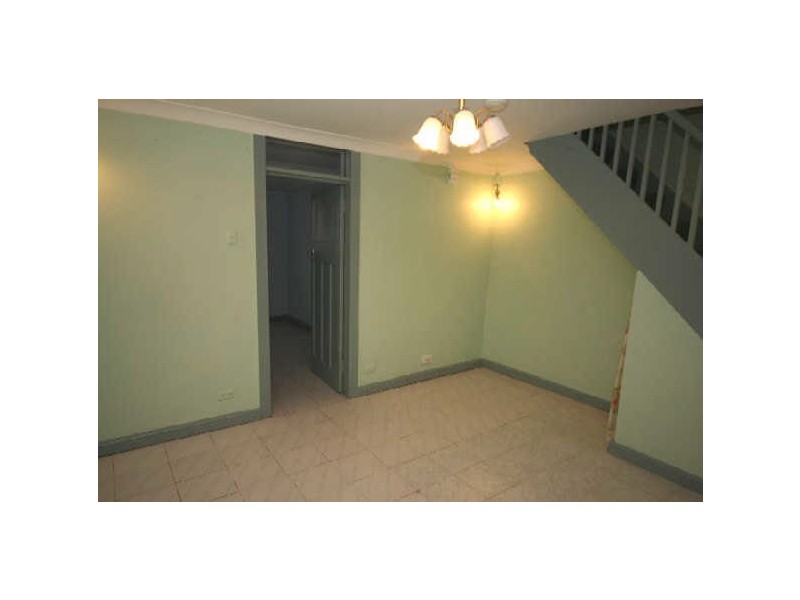 36 BUCKNELL STREET, Newtown NSW 2042