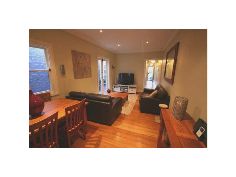 24A JOHN STREET, Erskineville NSW 2043