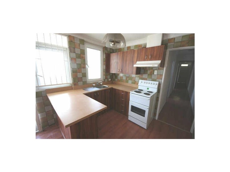 1 SUTHERLAND STREET, St Peters NSW 2044