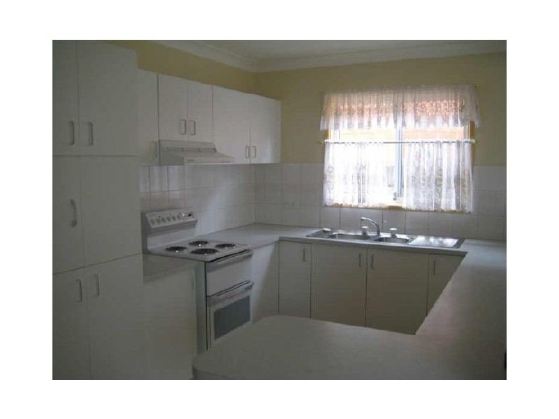 2/118 SILVER STREET, St Peters NSW 2044