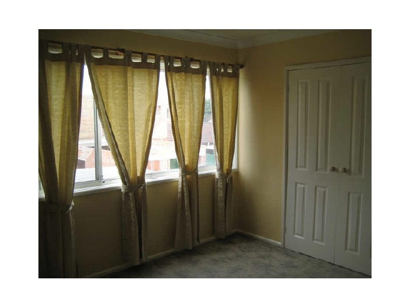 2/118 SILVER STREET, St Peters NSW 2044