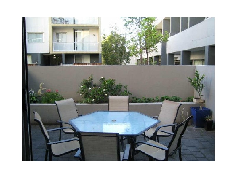 1/4 Gillespie Avenue, Alexandria NSW 2015