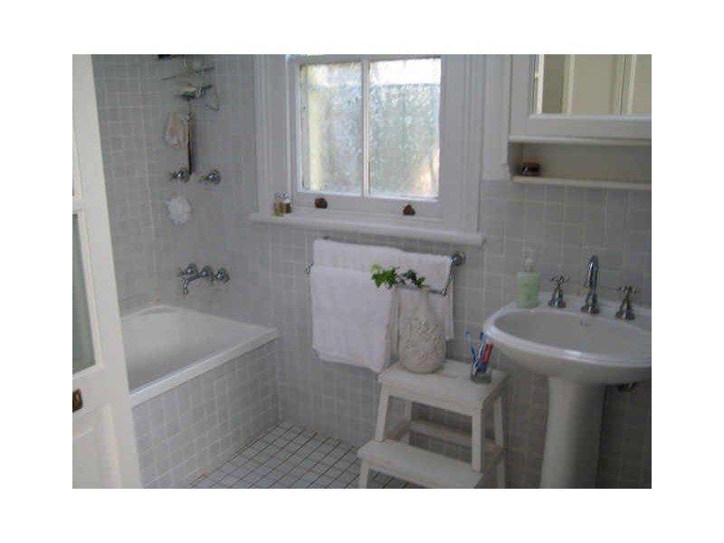 110 LORD STREET, Newtown NSW 2042