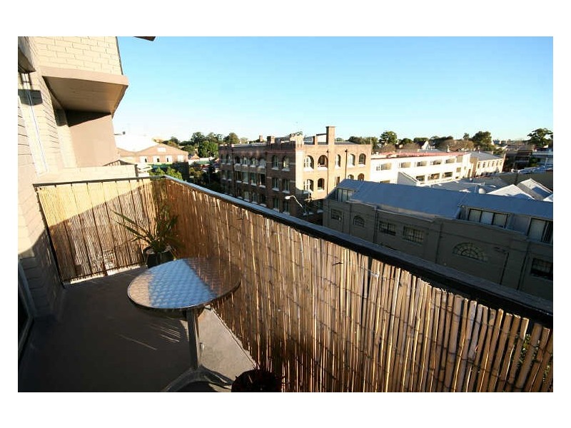 402/144 MALLETT STREET, Camperdown NSW 2050