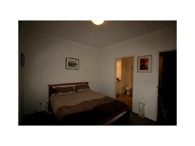 430/221 SYDNEY PARK ROAD, Erskineville NSW 2043