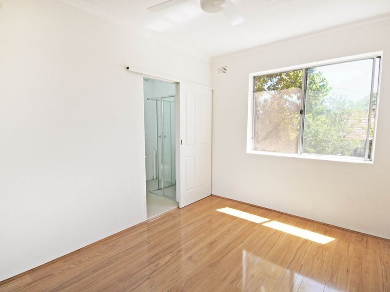 2/22 Kingston Road, Camperdown NSW 2050