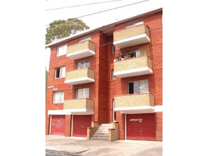 9/15-17 IREDALE STREET, Newtown NSW 2042