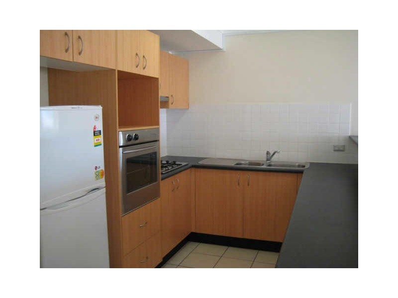 G204/7-11 PRINCESS HIGHWAY, St Peters NSW 2044