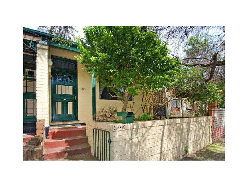 32 FRANCIS STREET, Enmore NSW 2042