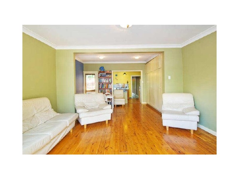 32 FRANCIS STREET, Enmore NSW 2042