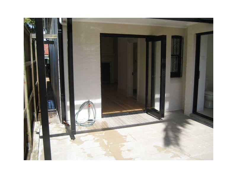 35 RAWSON STREET, Newtown NSW 2042