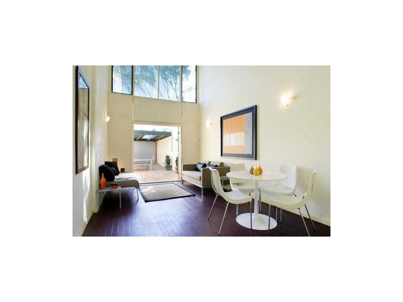 17 Malcolm Street, Erskineville NSW 2043