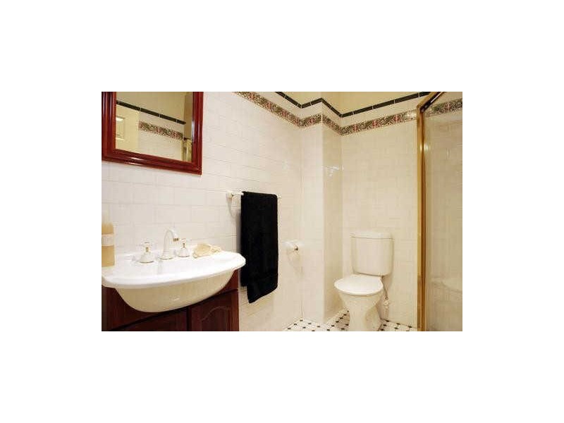 17 Malcolm Street, Erskineville NSW 2043