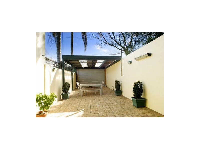 17 Malcolm Street, Erskineville NSW 2043