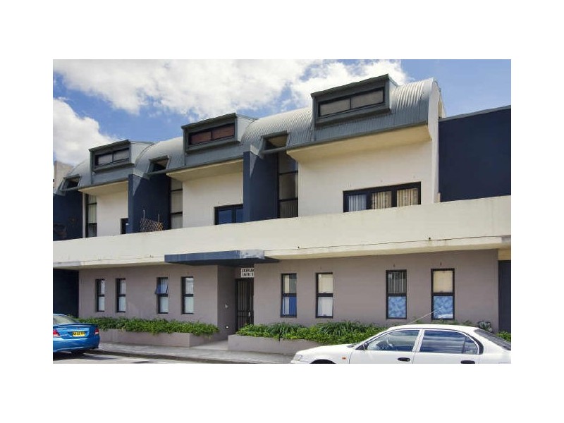 11/8 DUNBLANE STREET, Camperdown NSW 2050