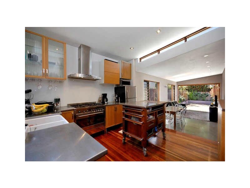 19 BURREN STREET, Erskineville NSW 2043