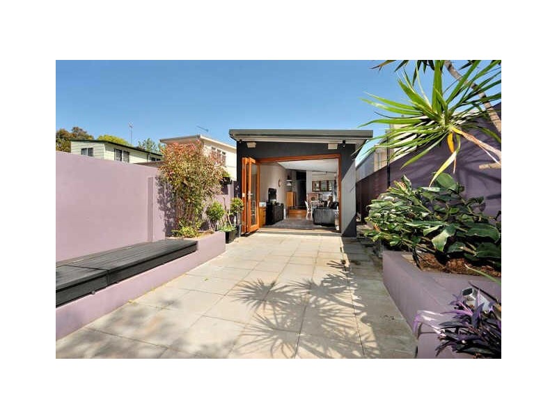 19 BURREN STREET, Erskineville NSW 2043