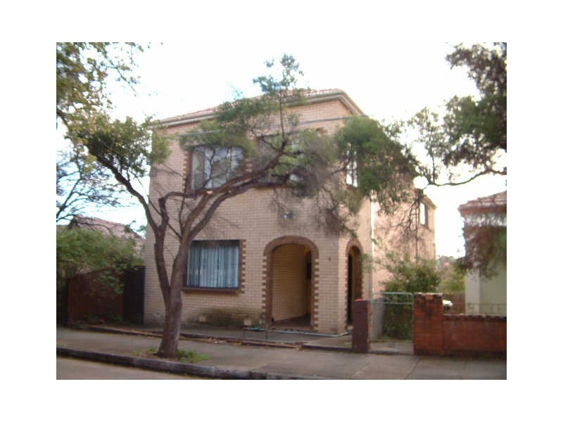 1/8 Wemyss Street, Enmore NSW 2042