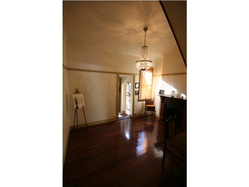 34 YOUNG STREET, Annandale NSW 2038