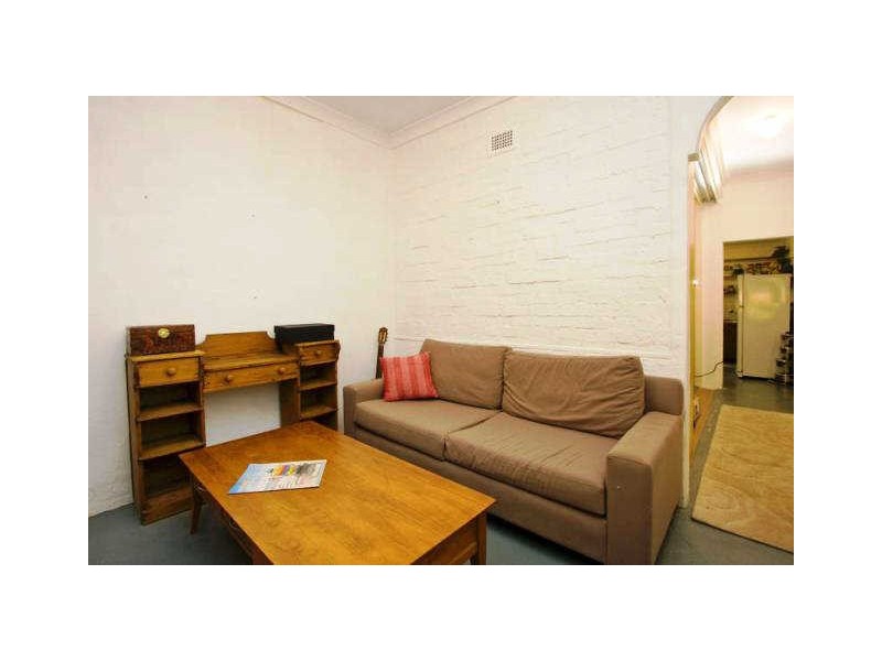 16 FLORA STREET, Erskineville NSW 2043