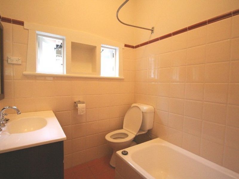 31 Cambridge Street, Enmore NSW 2042