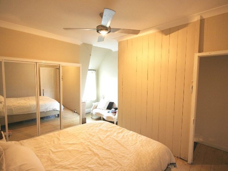 6 LONGDOWN STREET, Newtown NSW 2042