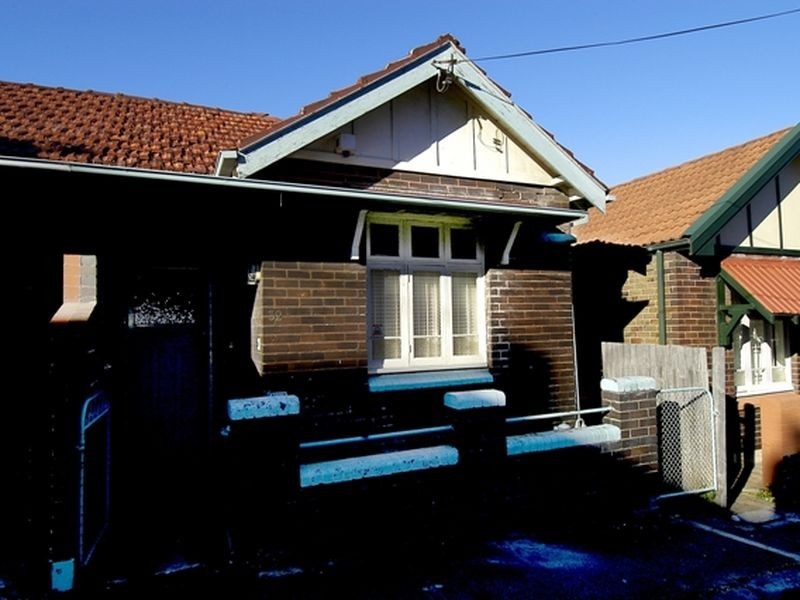 32 Fitzroy Street, Newtown NSW 2042
