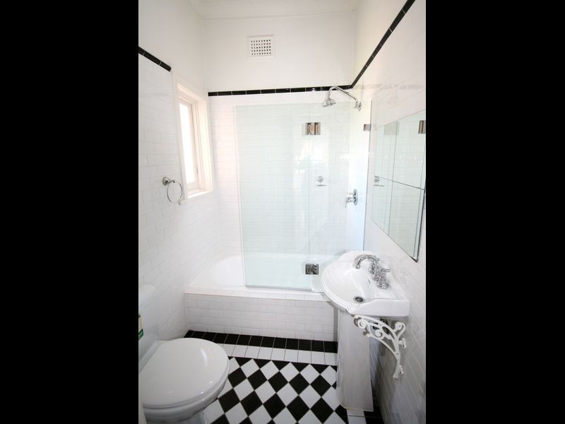 388 Unwins Bridge Road, Tempe NSW 2044