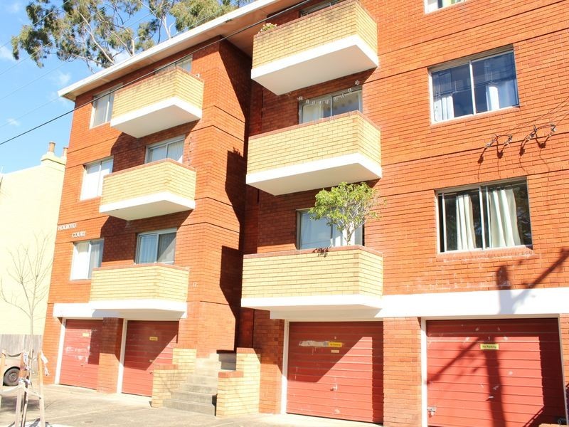 10/15-17 Iredale Street, Newtown NSW 2042