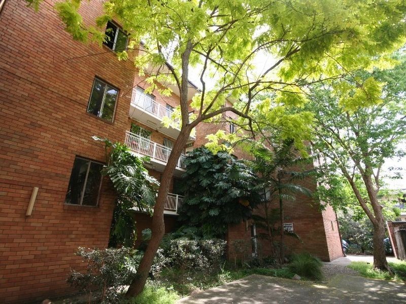 17/9-15 Foss Street, Glebe NSW 2037