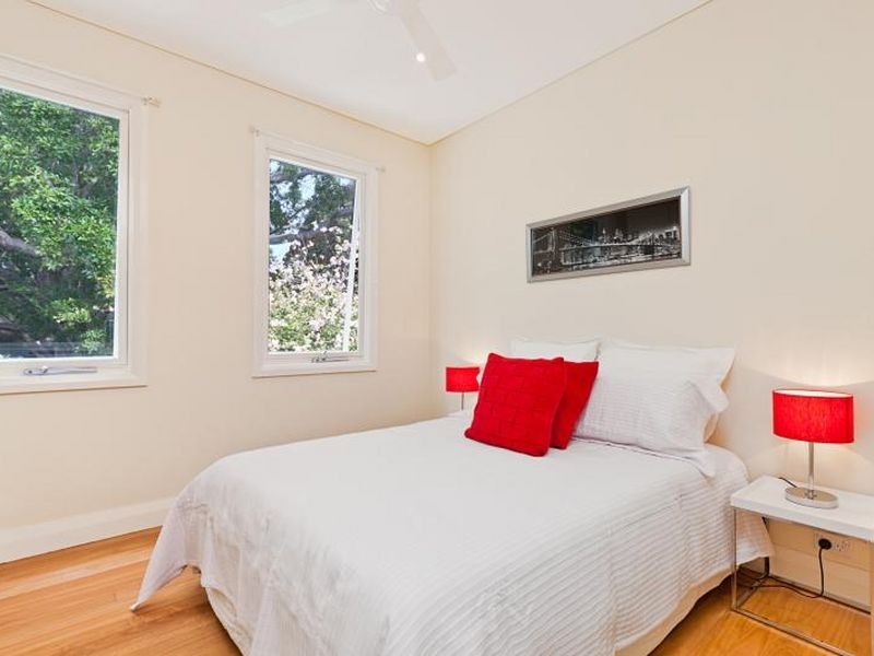 15 Gibbes Street, Newtown NSW 2042