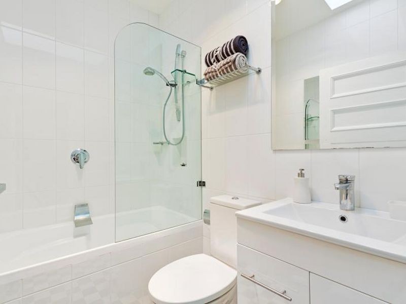 15 Gibbes Street, Newtown NSW 2042