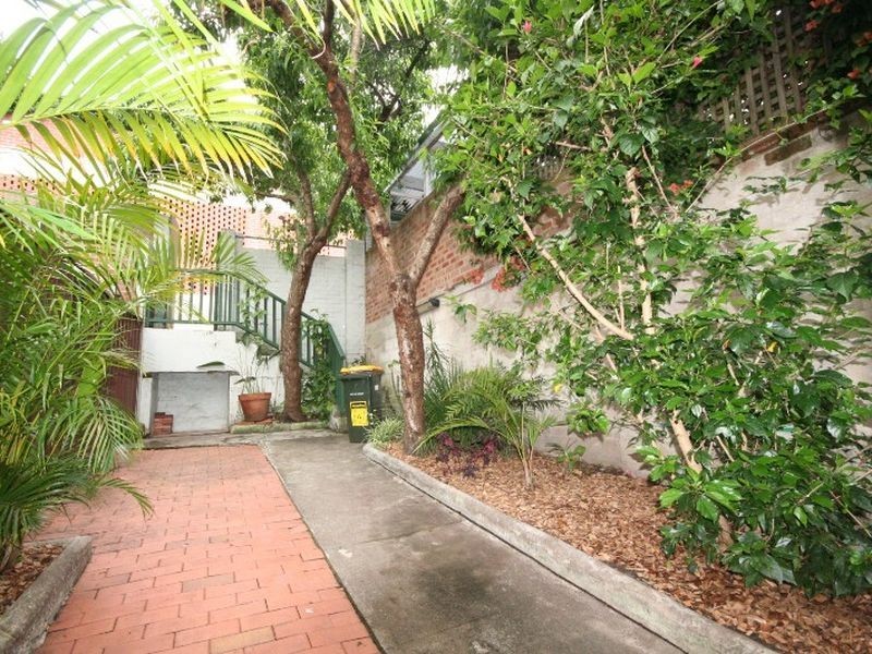 20 Yaralla Street, Newtown NSW 2042