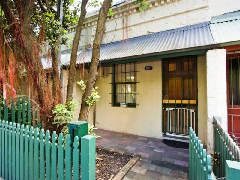 16 Flora Street, Erskineville NSW 2043