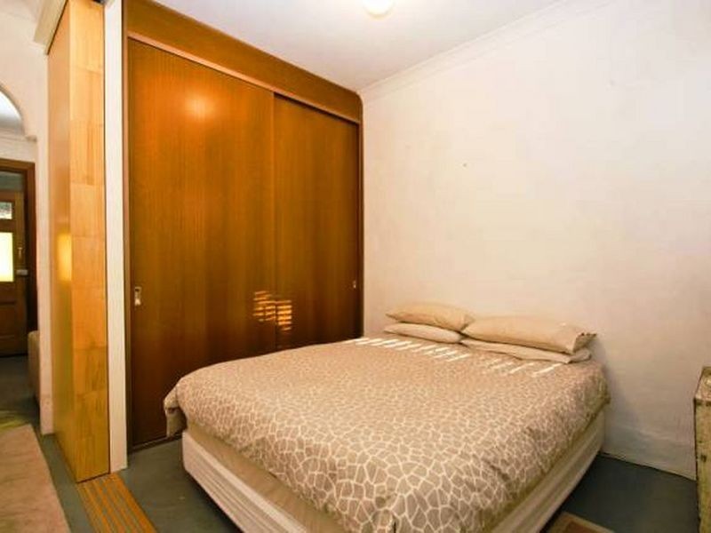 16 Flora Street, Erskineville NSW 2043