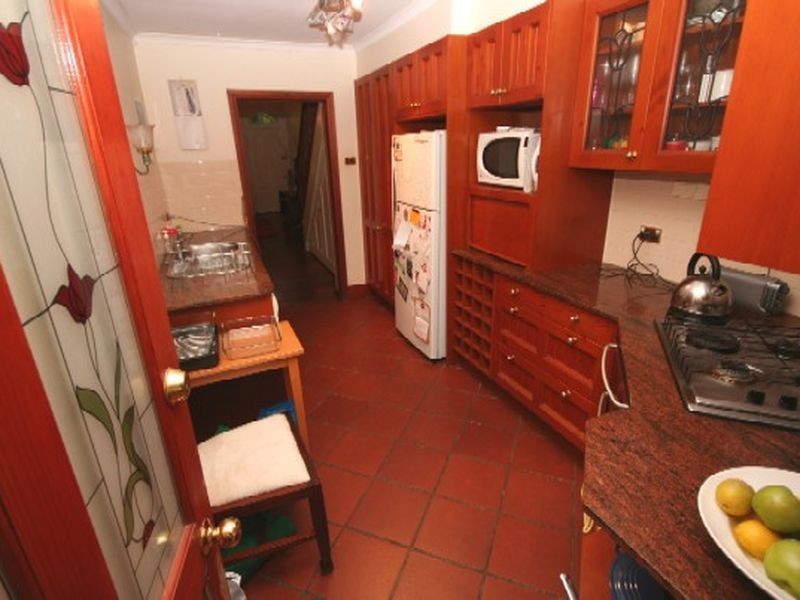 3 Simmons Street, Enmore NSW 2042