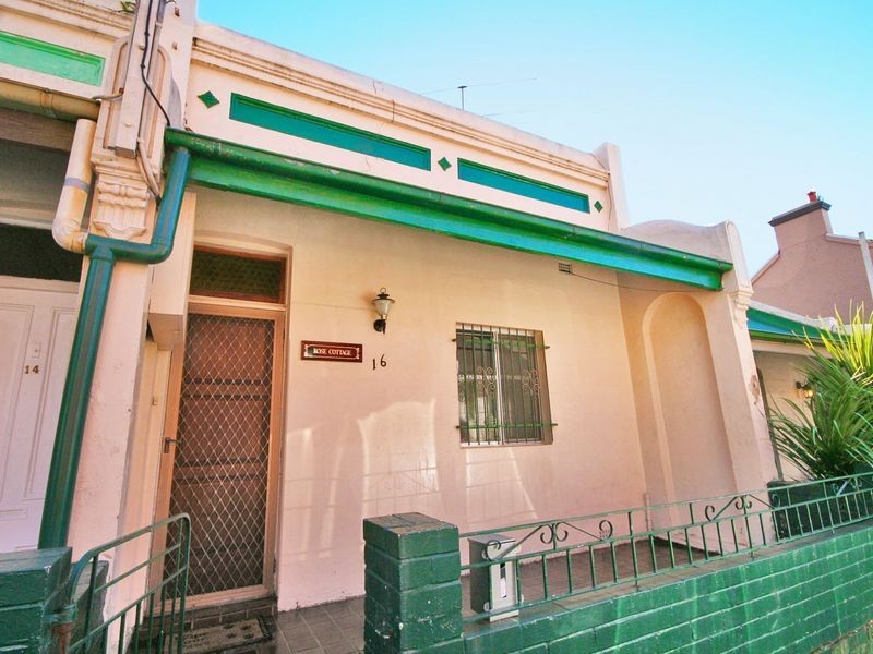 16 Eton Street, Camperdown NSW 2050