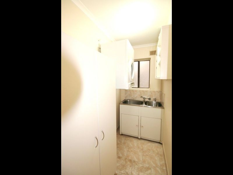 8/264 New Canterbury Road, Lewisham NSW 2049