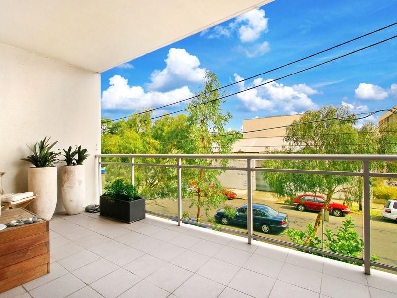 15/4 Gillespie Avenue, Alexandria NSW 2015